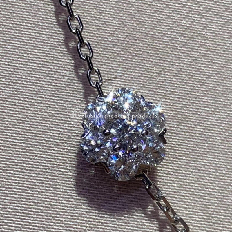 Van Cleef & Arpels VCARA47600 Fleurette necklace 5 flowers large model White gold Diamond 11