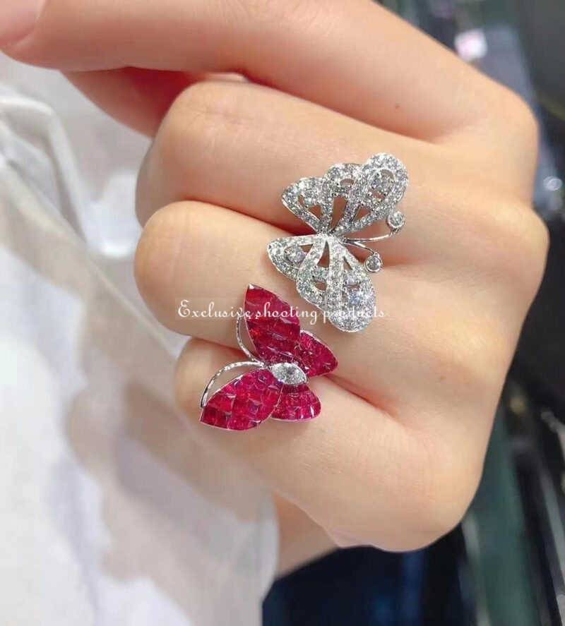 Van Cleef & Arpels VCARF27100 Flying Butterfly between the finger ring Mystery-Set Ruby Two Flying Butterfly ring 7