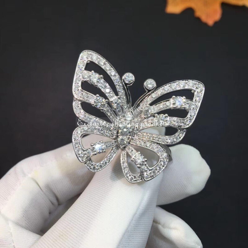 Van Cleef & Arpels VCARA13500 Flying Butterfly Between the Finger ring White gold Diamond ring 9