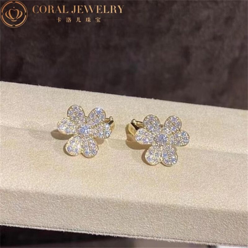 Van Cleef & Arpels VCARP0J900 Frivole earrings small model Yellow gold Diamond earrings 6