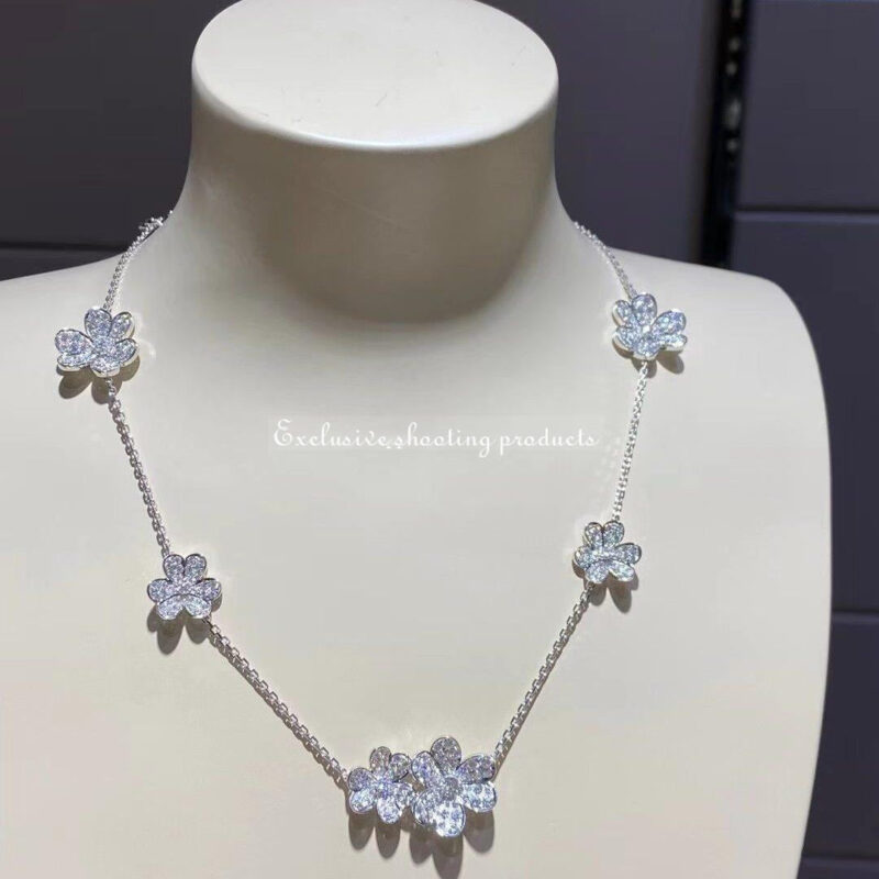 Van Cleef & Arpels VCARN25400 Frivole necklace 9 flowers White gold Diamond necklace 6