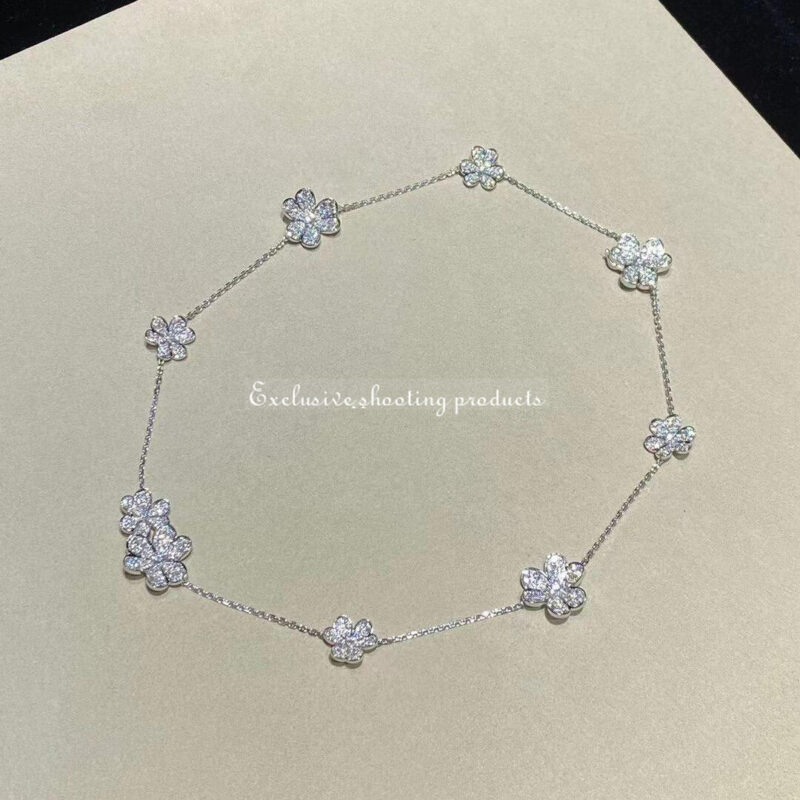 Van Cleef & Arpels VCARN25400 Frivole necklace 9 flowers White gold Diamond necklace 4