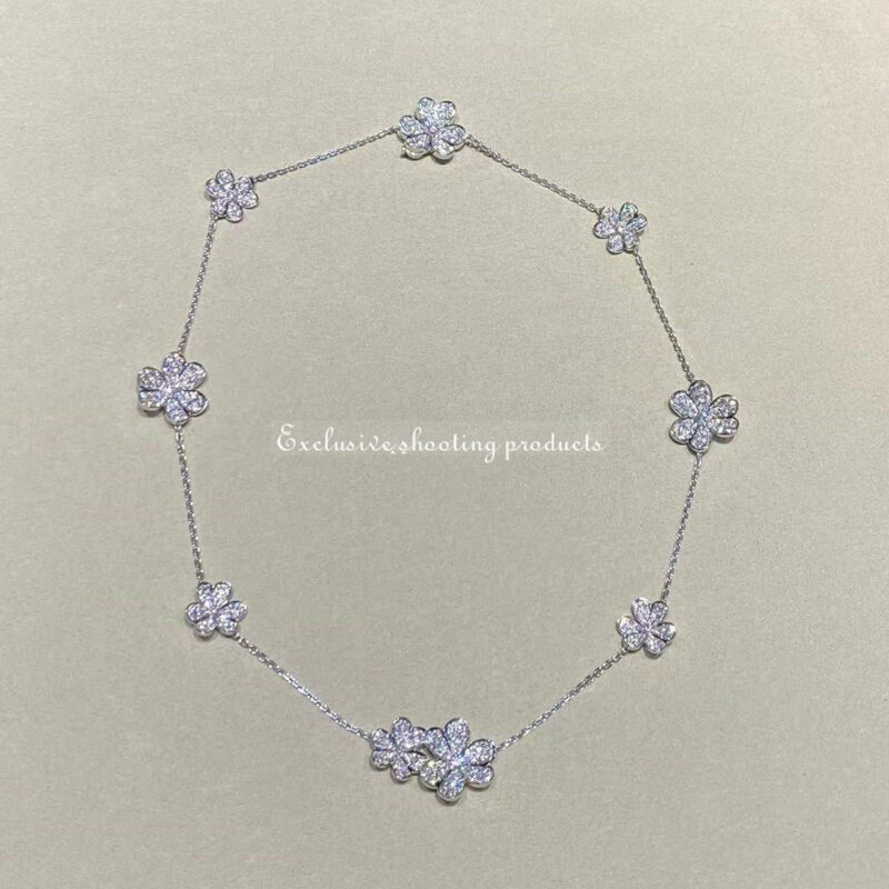 Van Cleef & Arpels VCARN25400 Frivole necklace 9 flowers White gold Diamond necklace 2