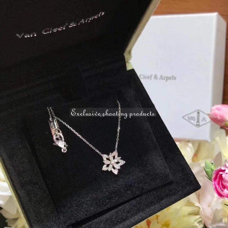 Van Cleef & Arpels VCARP0ZW00 Lotus openwork pendant mini model White gold Diamond Necklace 9