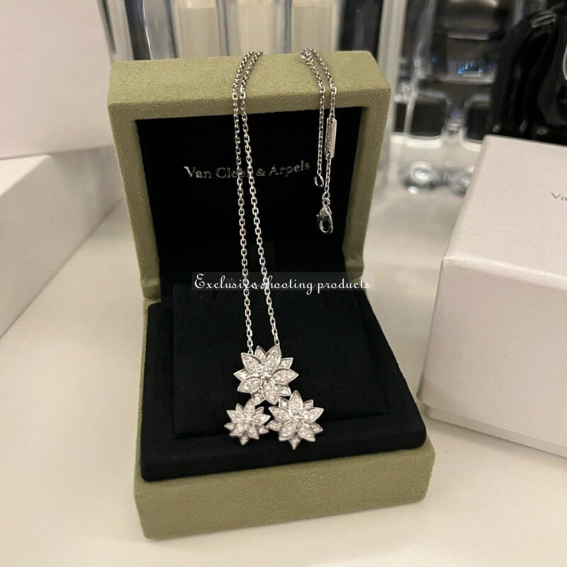 Van Cleef & Arpels VCARP7TG00 Lotus pendant 3 flowers White gold Diamond Necklace 6