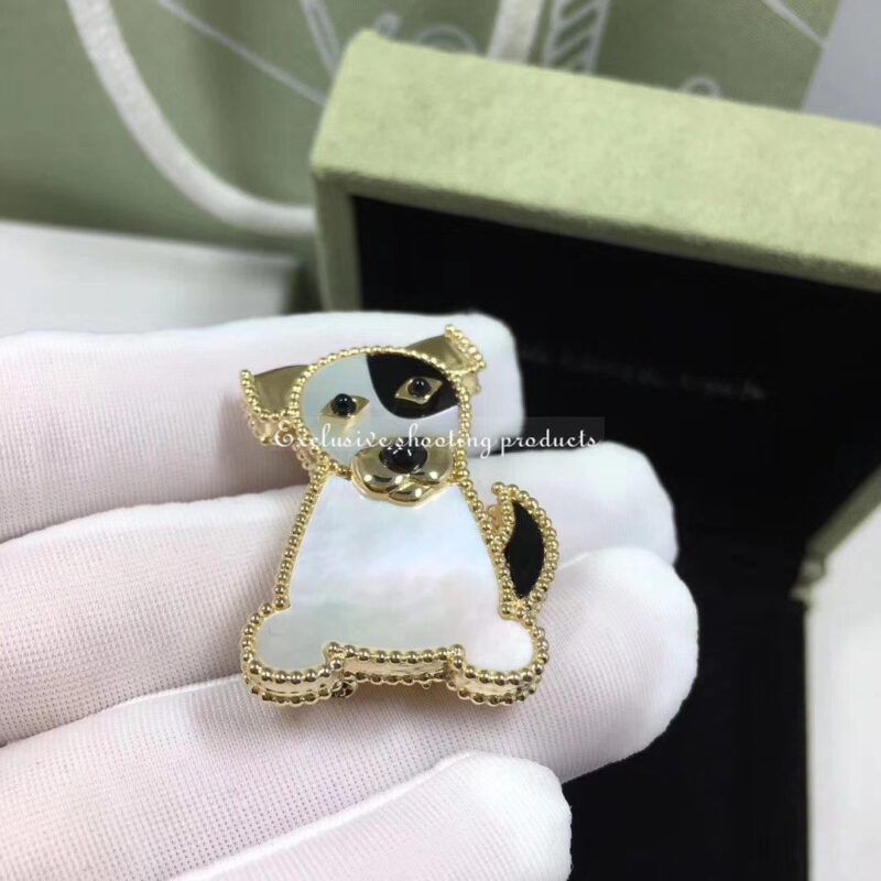 Van Cleef & Arpels VCARP2AU00 Lucky Animals Dog clip Yellow gold Mother-of-pearl Onyx clip 3