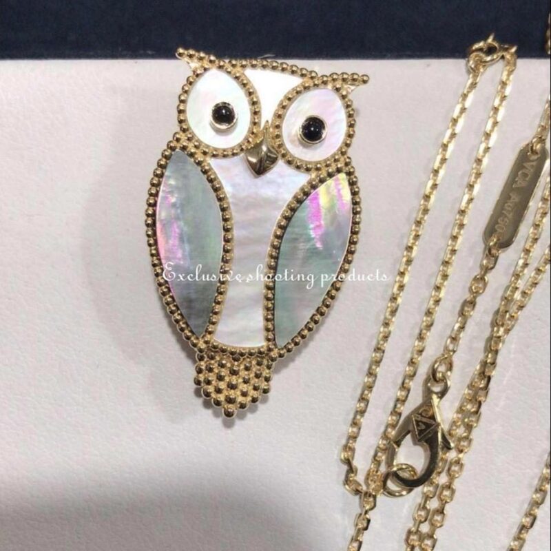 Van VCARP2AV00 Cleef & Arpels Lucky Animals Owl clip Yellow gold Mother-of-pearl Onyx clip 4