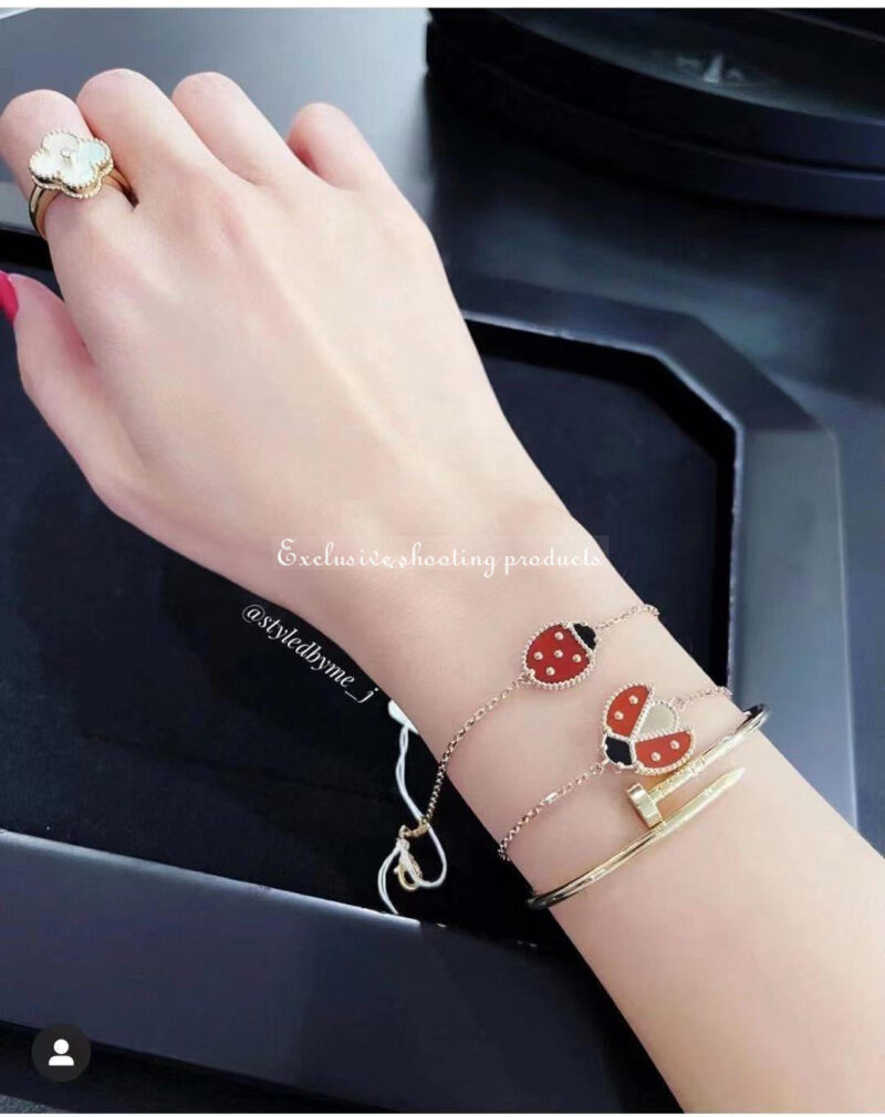 Van Cleef & Arpels VCARP7RR00 Lucky Spring bracelet 5 motifs Rose gold Carnelian Mother-of-pearl Onyx bracelet 3