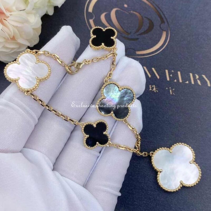 Van Cleef & Arpels VCARD78700 Magic Alhambra bracelet 5 motifs Yellow gold Mother-of-pearl Onyx bracelet 3