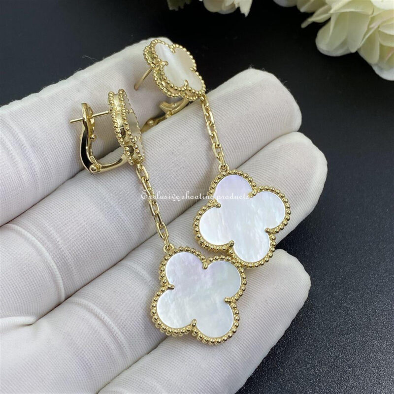 Van Cleef & Arpels Magic Alhambra VCARD78800 earrings 2 motifs Yellow gold Mother-of-pearl earrings 8