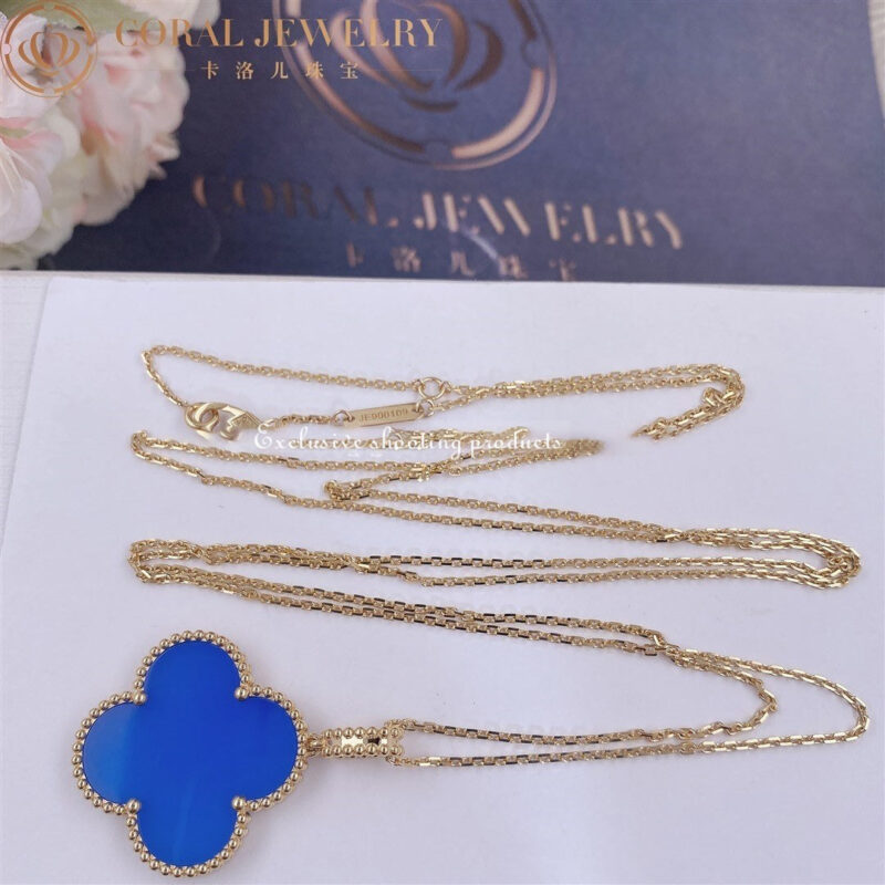 Van Cleef & Arpels VCARP6LA00 Magic Alhambra long necklace 1 motif Yellow Gold Blue Agate necklace 3