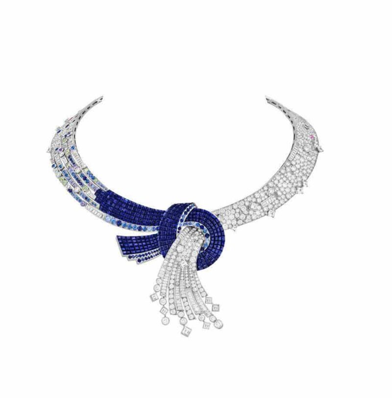 Van Cleef & Arpels pendant Opulent Boucle Cosmique Necklace 2