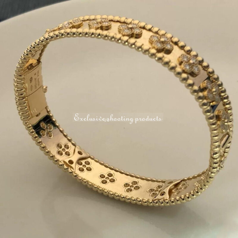 Van Cleef & Arpels VCARO56300 Perlée clovers bracelet Yellow gold Diamond 8