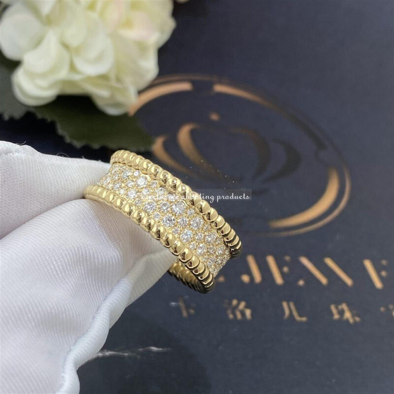 Van Cleef & Arpels VCARO3Y900 Perlée diamonds ring 3 rows Yellow gold Diamond ring 5