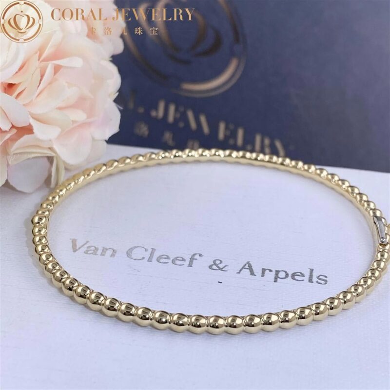 Van Cleef & Arpels VCARO7A800 Perlée pearls of gold bracelet Yellow gold 13