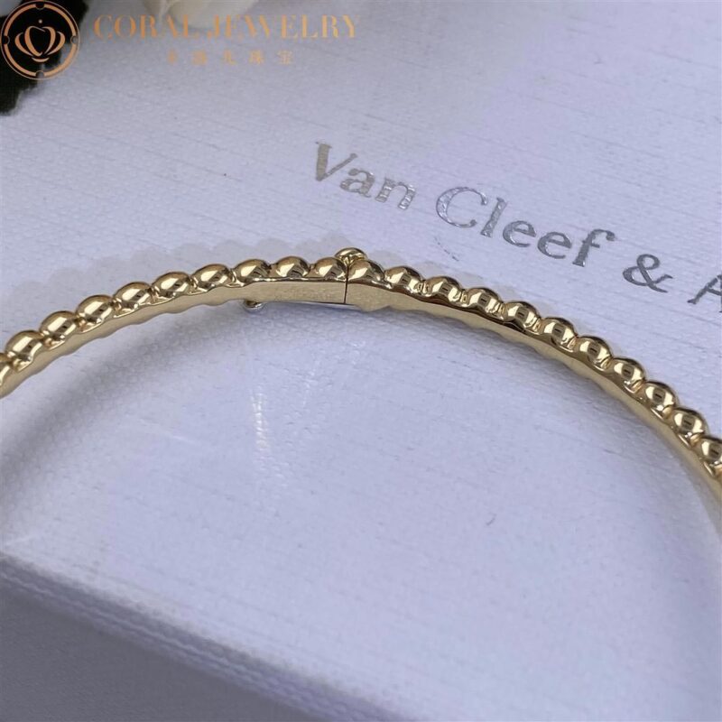 Van Cleef & Arpels VCARO7A800 Perlée pearls of gold bracelet Yellow gold 2