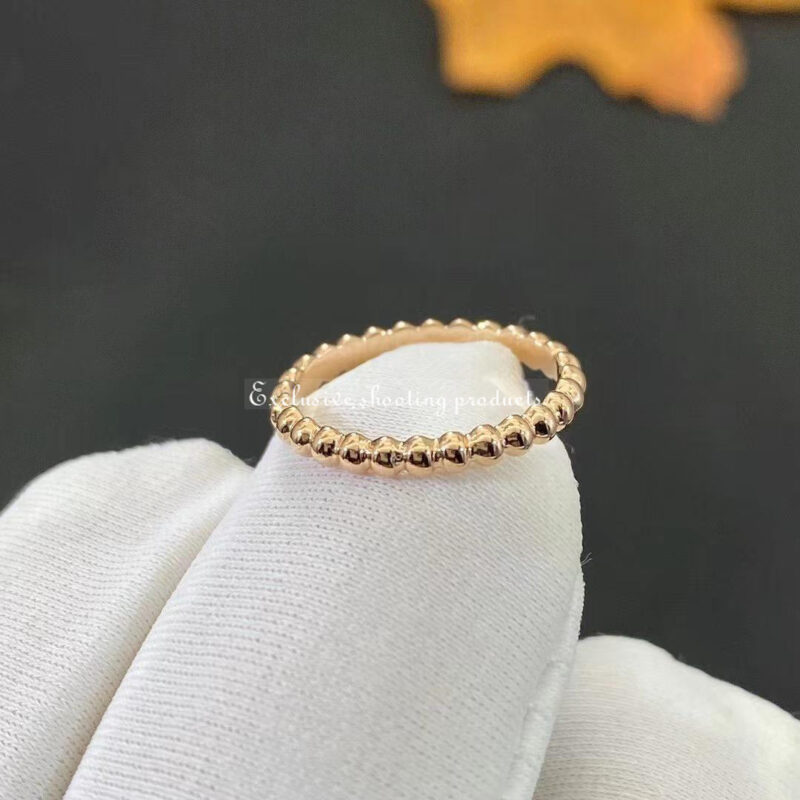 Van Cleef & Arpels VCARN33000 Perlée pearls of gold ring small model Rose gold ring 2