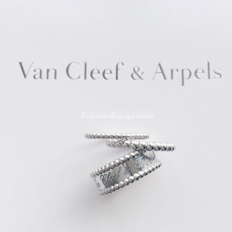 Van Cleef & Arpels VCARN31700 Perlée pearls of gold ring small model White gold ring 3