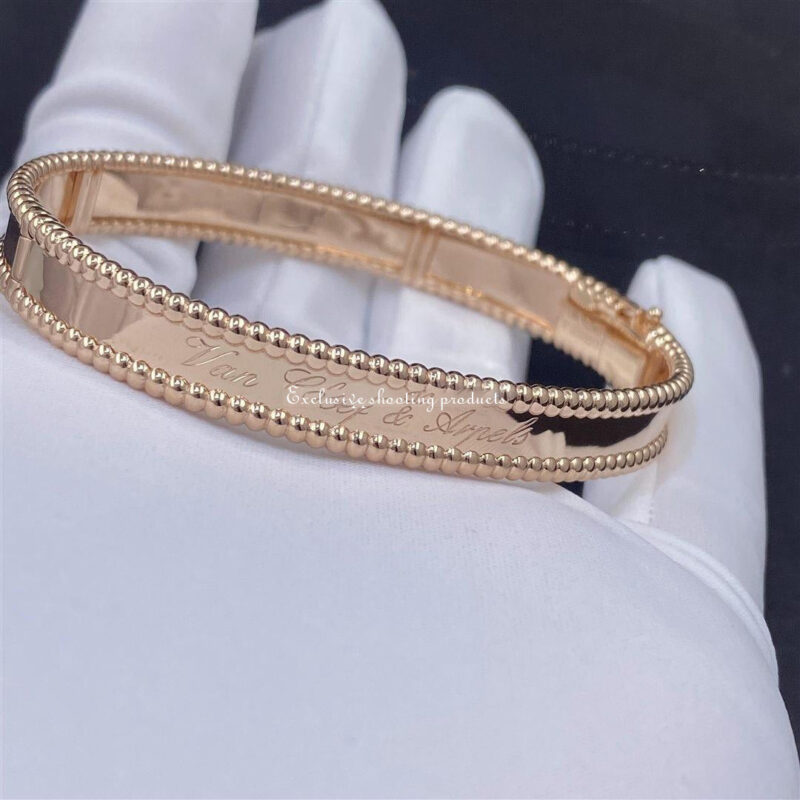 Van Cleef & Arpels VCARP3K700 Perlée signature bracelet Rose gold 4