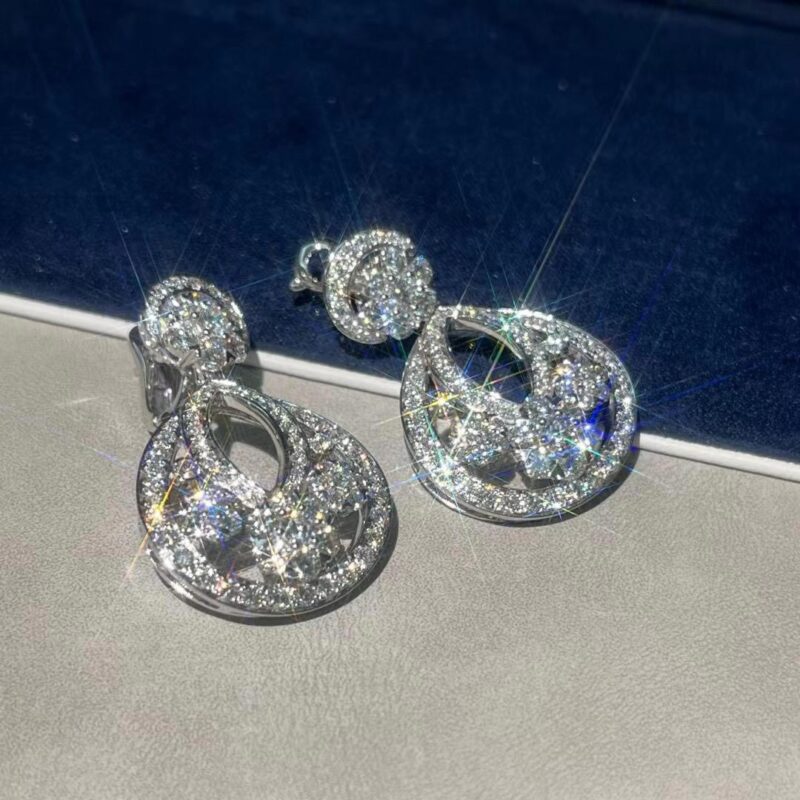 Van Cleef & Arpels VCARO3RL00 Snowflake earrings large model Platinum Diamond earrings 3