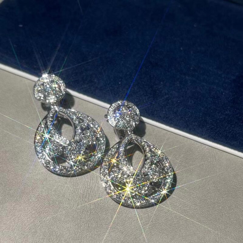 Van Cleef & Arpels VCARO3RL00 Snowflake earrings large model Platinum Diamond earrings 2