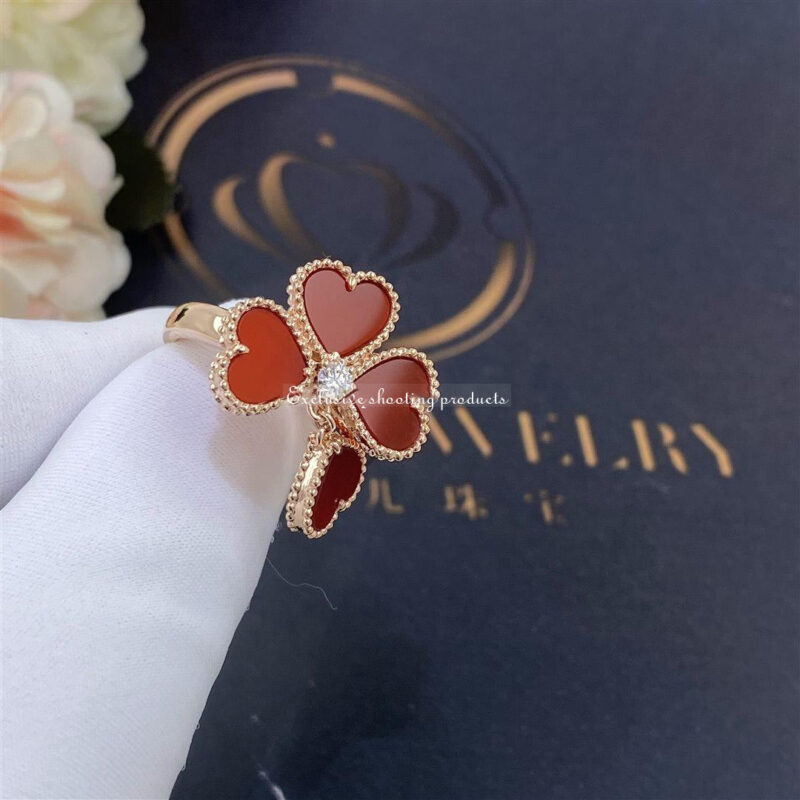 Van Cleef & Arpels VCARN5P600 Sweet Alhambra effeuillage ring Rose gold Carnelian Diamond ring 6