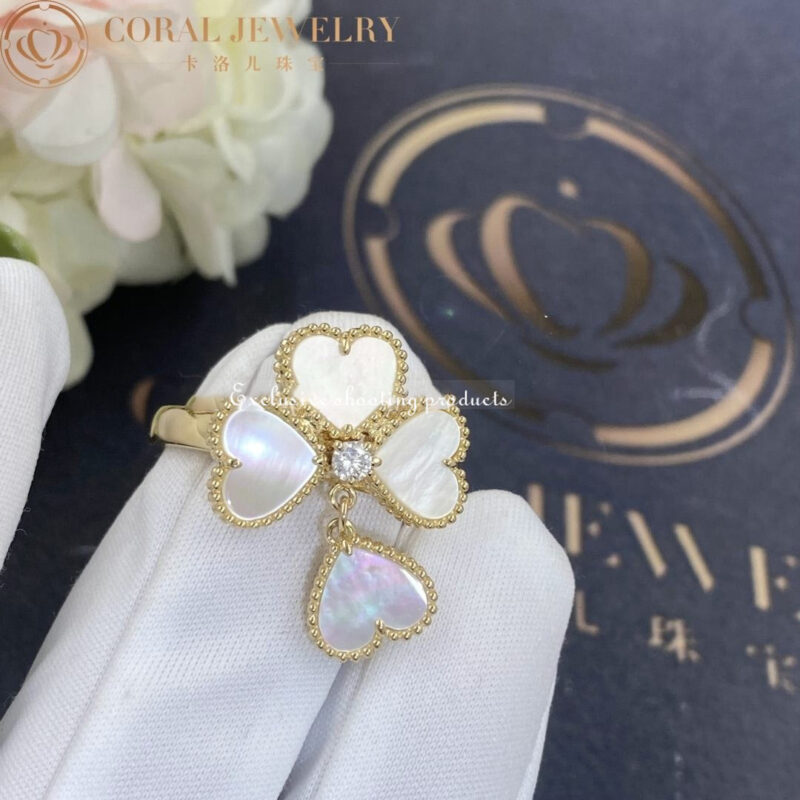 Van Cleef & Arpels VCARN5P300 Sweet Alhambra effeuillage ring Yellow gold Diamond Mother-of-pearl ring 5