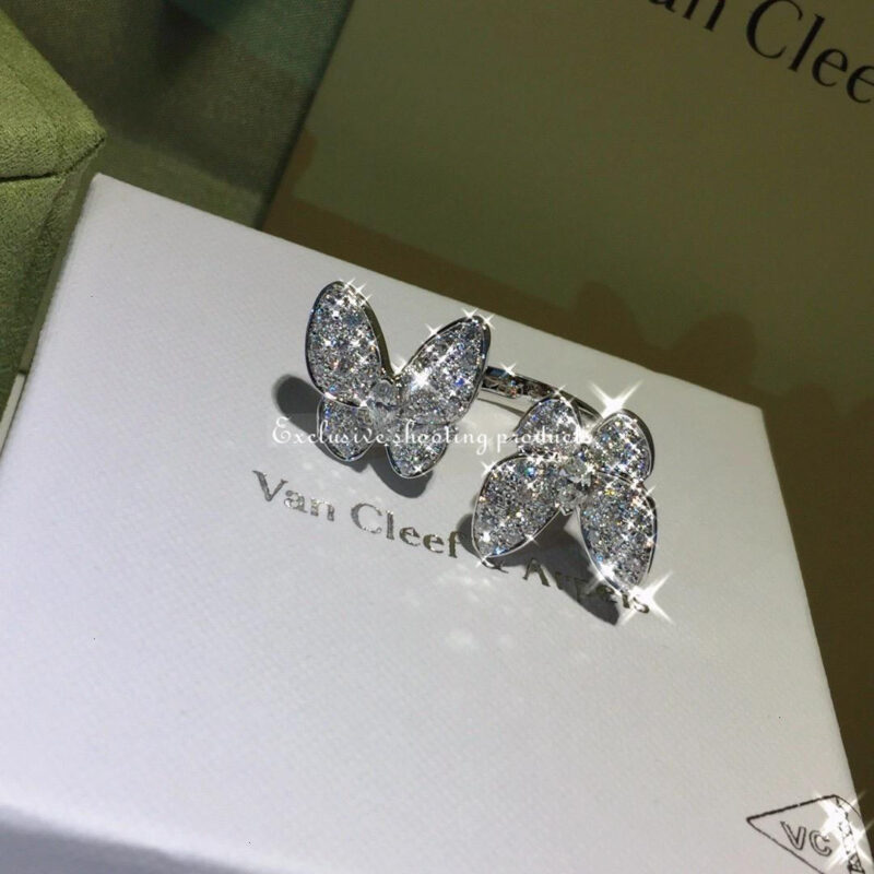 Van Cleef & Arpels VCARO61900 Two Butterfly Between the Finger ring White gold Diamond ring 7