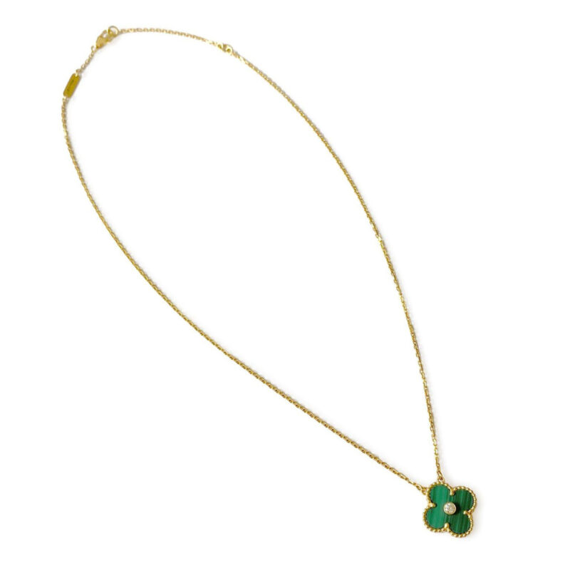Van Cleef & Arpels Necklace Vintage Alhambra 2013 Holiday Necklace Yellow Gold Malachite Necklace 5