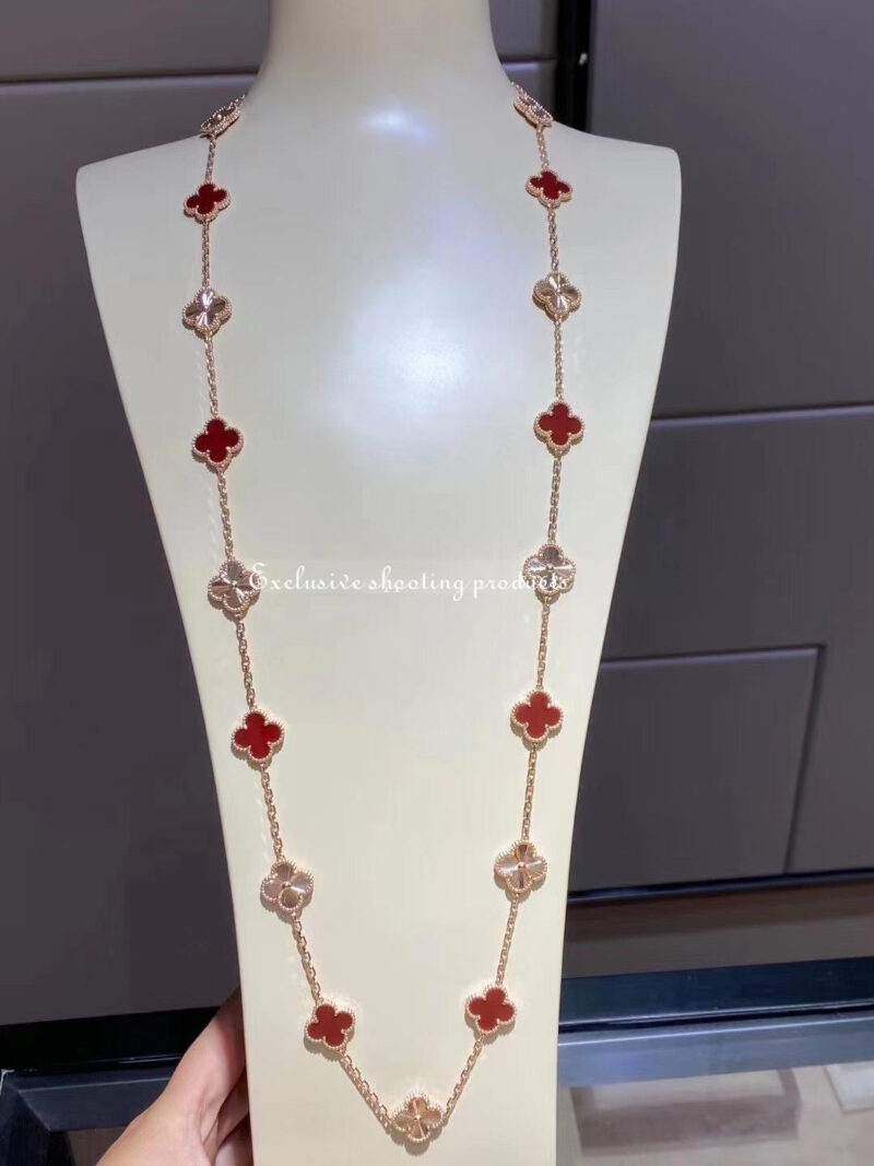 Van Cleef & Arpels VCARP7RO00 Vintage Alhambra long necklace 20 motifs Rose gold Carnelian 12