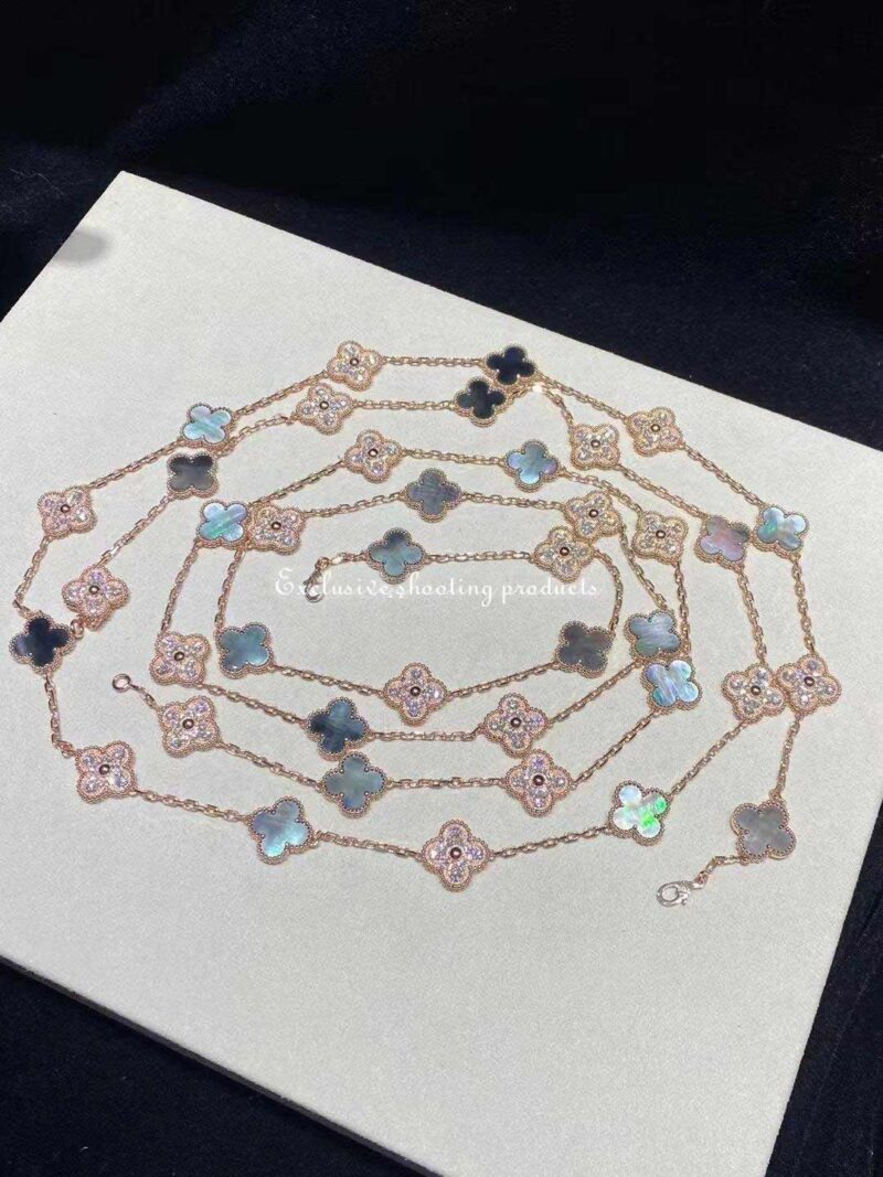 Van Cleef & Arpels Vintage VCARP2R000 Alhambra long necklace 20 motifs Rose gold Diamond Mother-of-pearl necklace 8