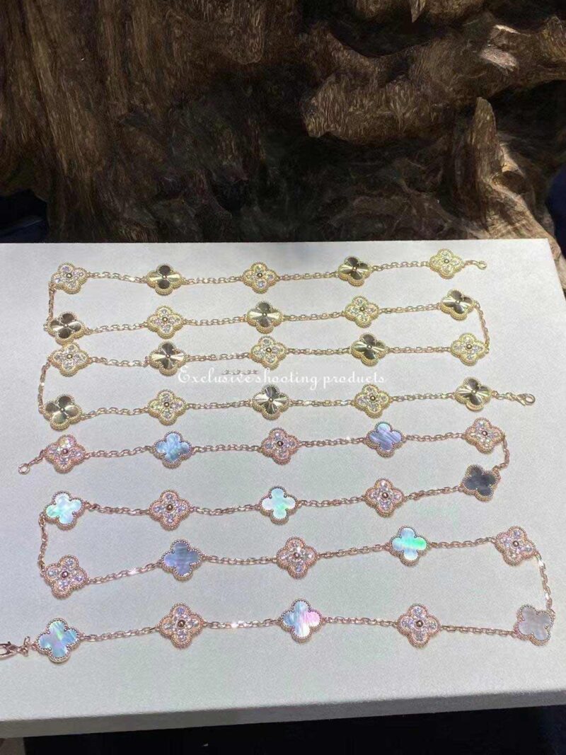 Van Cleef & Arpels Vintage VCARP2R000 Alhambra long necklace 20 motifs Rose gold Diamond Mother-of-pearl necklace 4