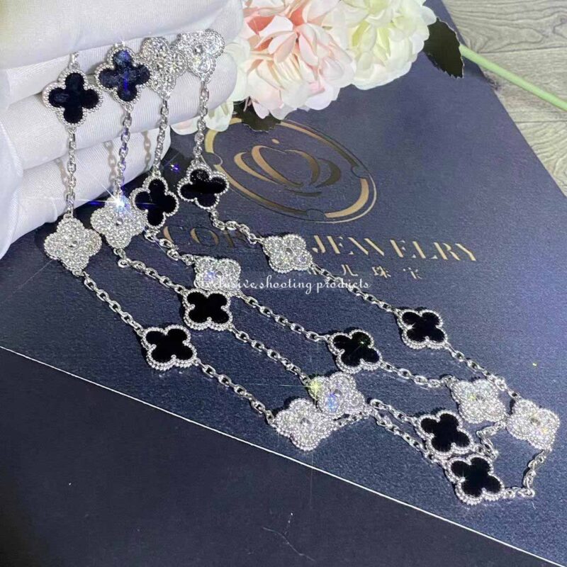 Van Cleef & Arpels VCARP2R800 Vintage Alhambra long necklace 20 motifs White gold Diamond Onyx necklace 10
