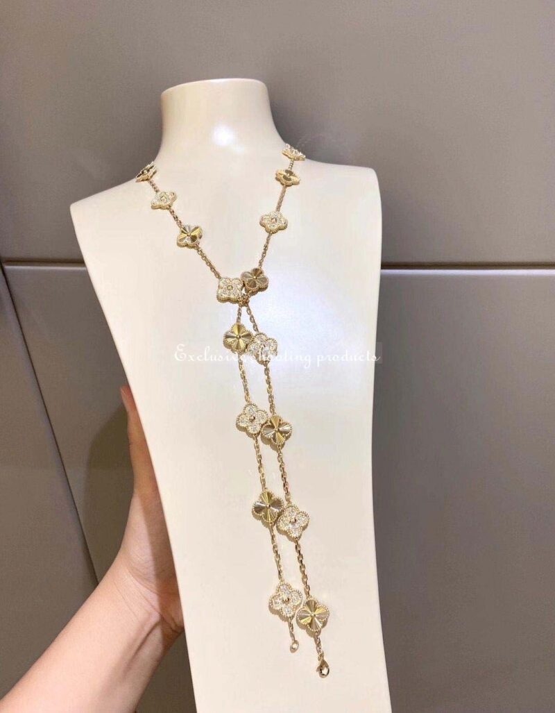 Van Cleef & Arpels VCARP4KM00 necklace Vintage Alhambra long 20 motifs Yellow gold Diamond necklace 2