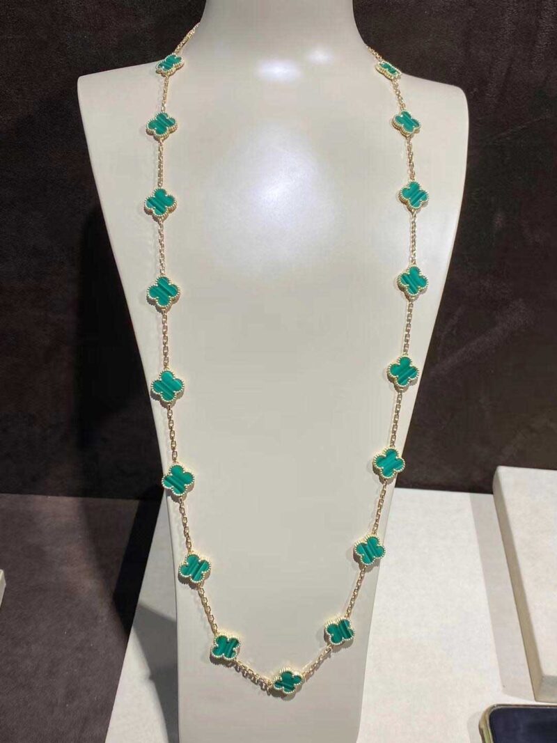 Van Cleef & Arpels VCARL88100 Vintage Alhambra long necklace 20 motifs Yellow gold Malachite necklace 9