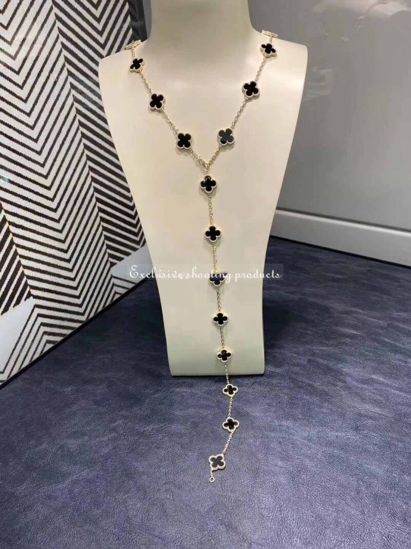 Van Cleef & Arpels VCARA43100 necklace Vintage Alhambra long 20 motifs Yellow gold Onyx necklace 9