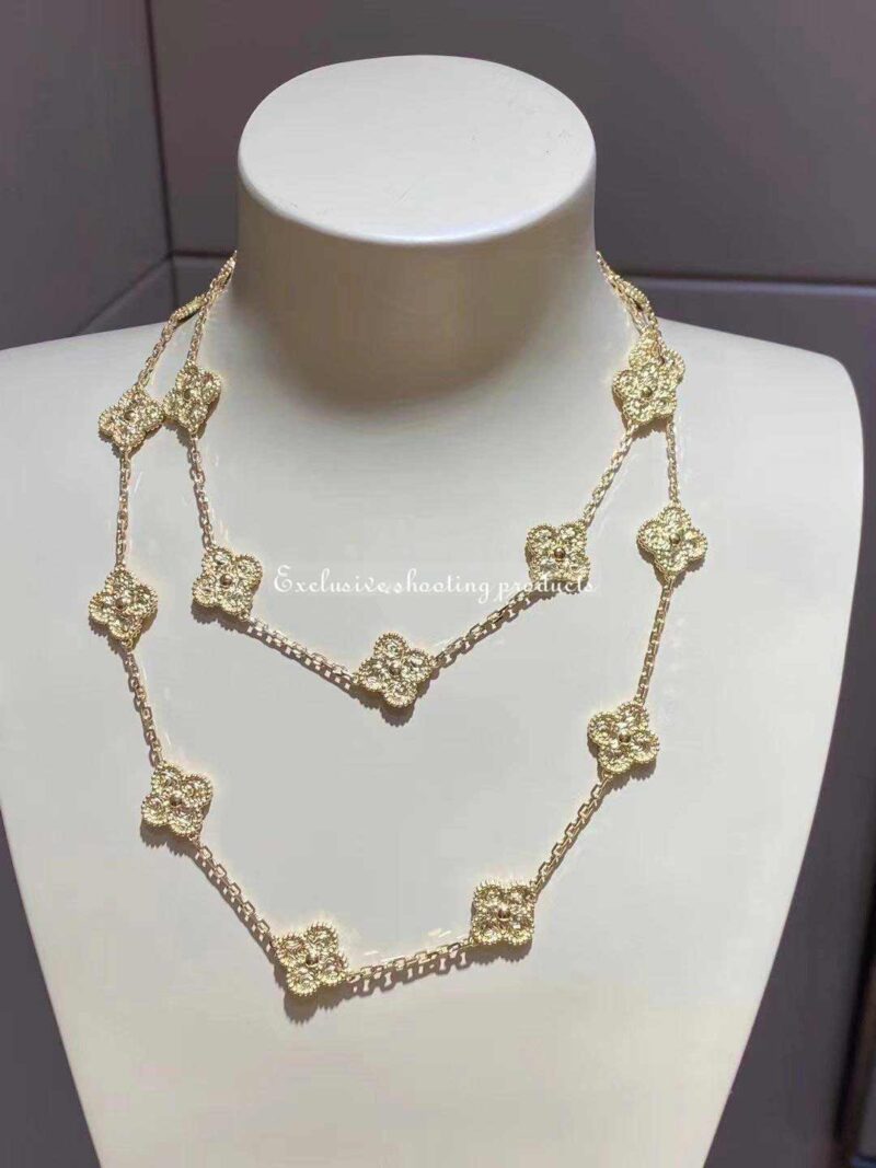 Van Cleef & Arpels VCARO1IC00 necklace Vintage Alhambra long necklace 20 motifs Yellow gold necklace 12