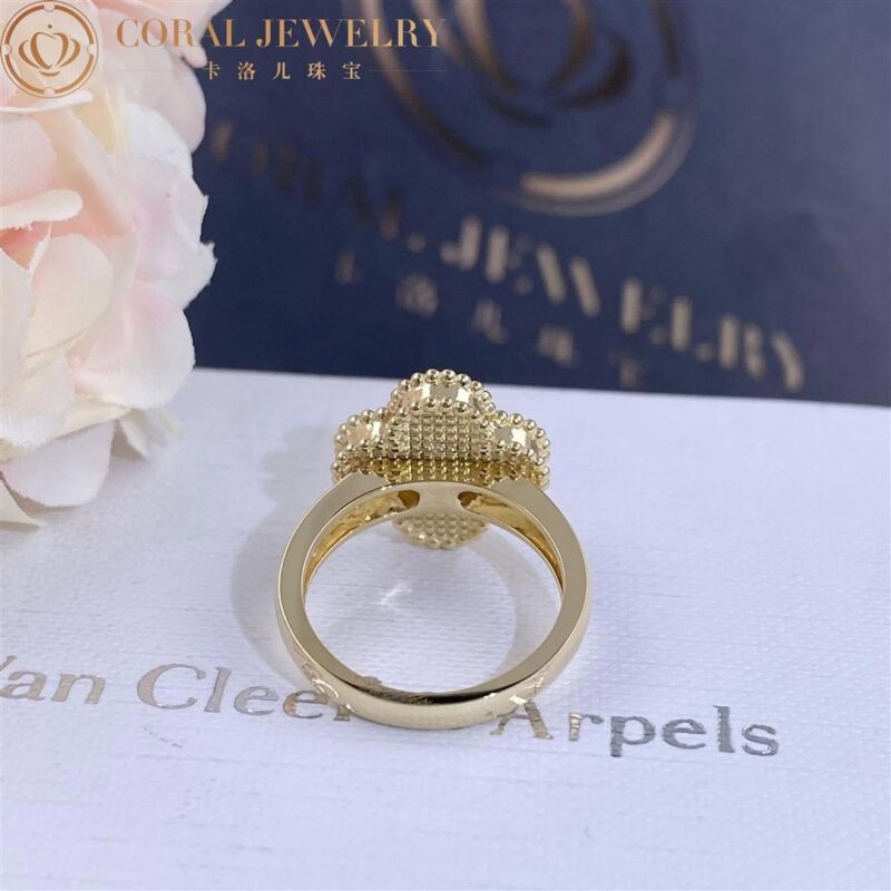 Van Cleef & Arpels VCARD40900 Vintage Alhambra ring Yellow gold Diamond Tiger Eye ring 2